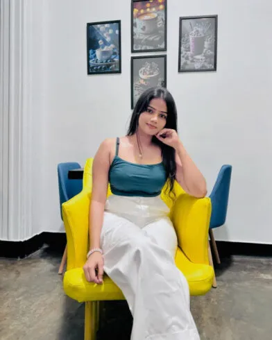 Komal - Gurgaon escort profile
