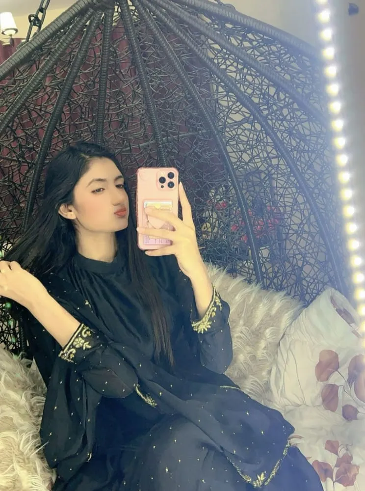 Sushmita - Gurgaon escort profile